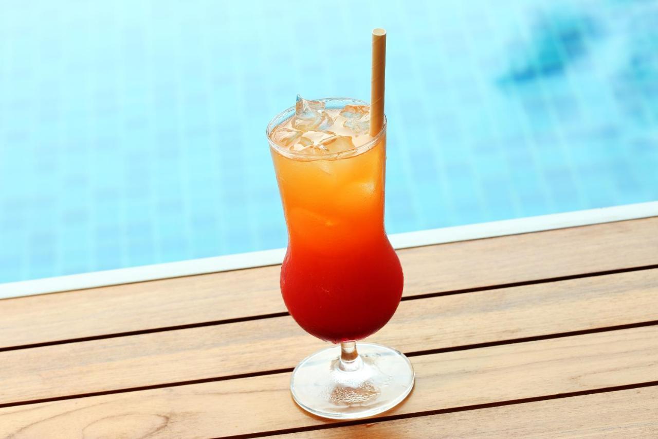 Resort The Lohias, Goa Candolim Bagian luar foto